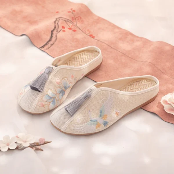 Magnolia | 7 colors Embroidered Mule Shoes(绾青）