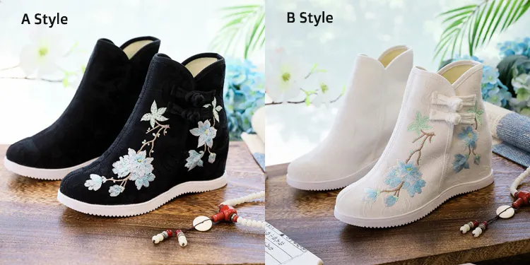 Ancient Chinese Style Embroidered Hanfu Boots for Women