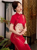 Traditional Red Chinese Wedding Bridal Cheongsam Dress