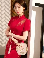 Traditional Red Chinese Wedding Bridal Cheongsam Dress