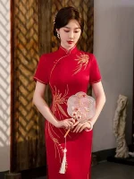 Traditional Red Chinese Wedding Bridal Cheongsam Dress